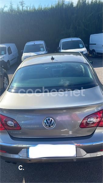 Gris / plata Usado 2008 VW CC Berlina | 11.000 € (Buen precio) - Imagen 1/2