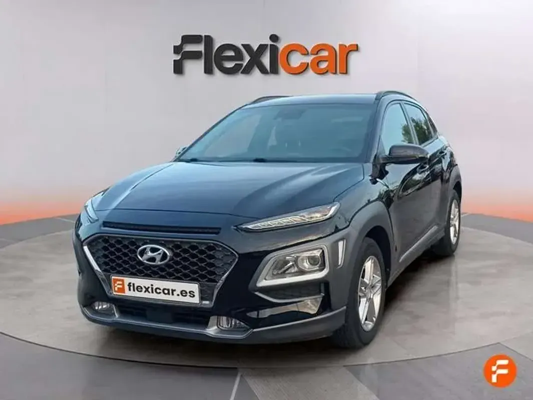 Usado Hyundai Kona 120 CV (88 kW) 2018 Negro SUV