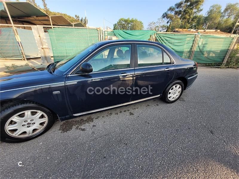 Usado Rover 75 120 CV (88 kW) 2003 Azul Berlina
