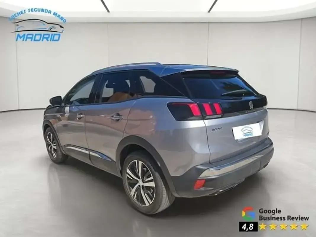 Usado Peugeot 3008 Allure 131 CV (96 kW) 2018 Gris SUV