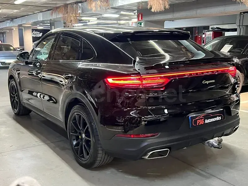 Usado Porsche Cayenne 462 CV (339 kW) 2021 Negro SUV