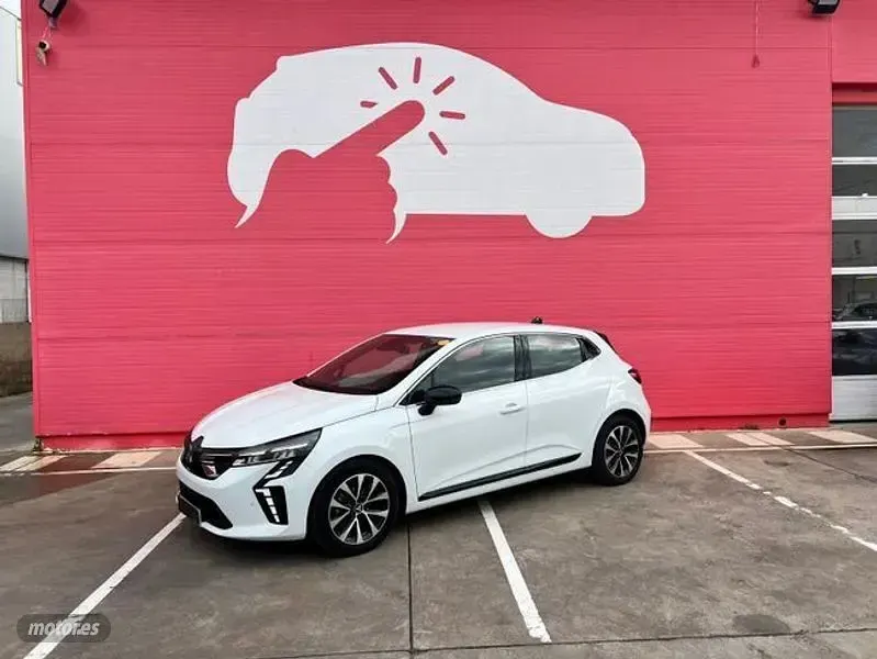 Usado Mitsubishi Colt 90 CV (66 kW) 2024 Blanco Utilitario
