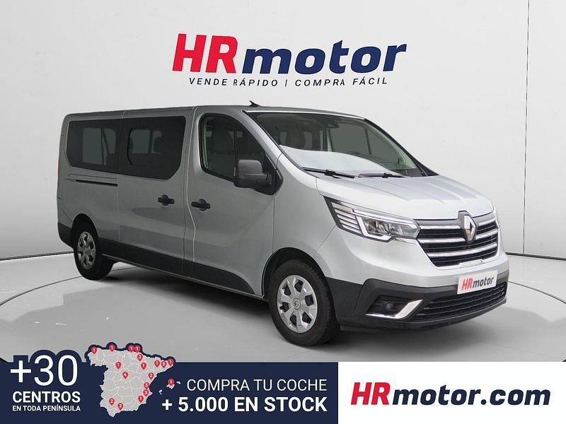 Gris Usado 2024 Renault Trafic Zen Monovolumen | 32.990 € (Un poco caro) - Imagen 1/4