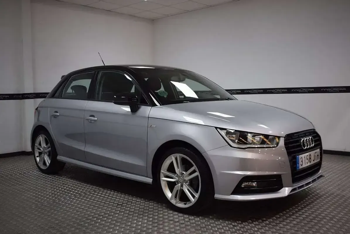 Usado Audi A1 Sportback S-Line 94 CV (69 kW) 2016 Gris Utilitario