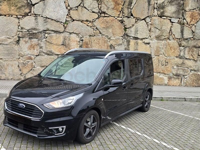 Usado Ford Grand Tourneo Connect Titanium 120 CV (88 kW) 2018 Negro Monovolumen