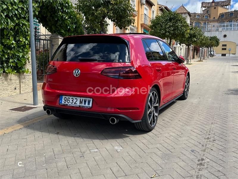 Usado VW Golf VII GTI 245 CV (180 kW) 2019 Rojo Berlina