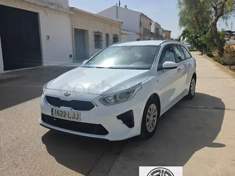 Usado Kia Ceed 115 CV (84 kW) 2020 Blanco Utilitario
