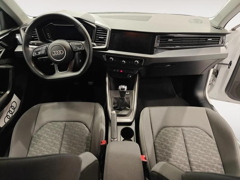 Usado Audi A1 Sportback 116 CV (85 kW) 2025 Azul Utilitario