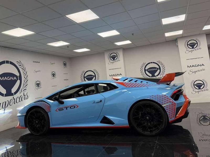 Usado Lamborghini Huracán 639 CV (469 kW) 2021 Azul Coupe