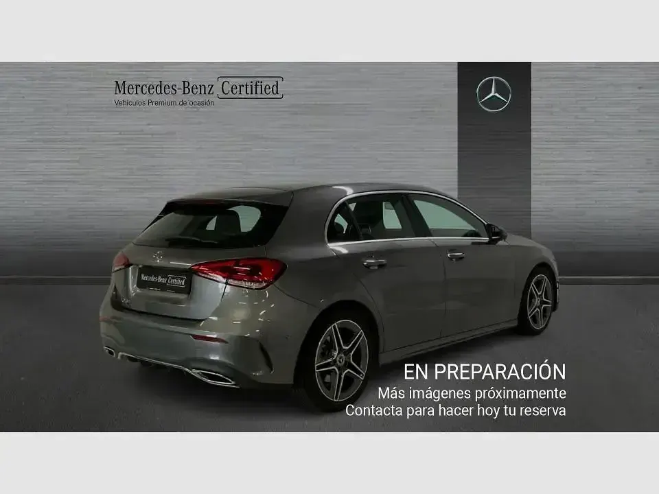 Usado Mercedes A200 163 CV (119 kW) 2020 Gris / plata Berlina