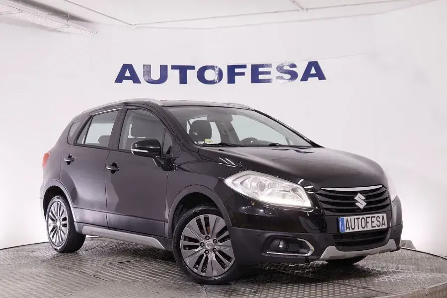 Usado Suzuki SX4 S-Cross 120 CV (88 kW) 2016 Negra SUV