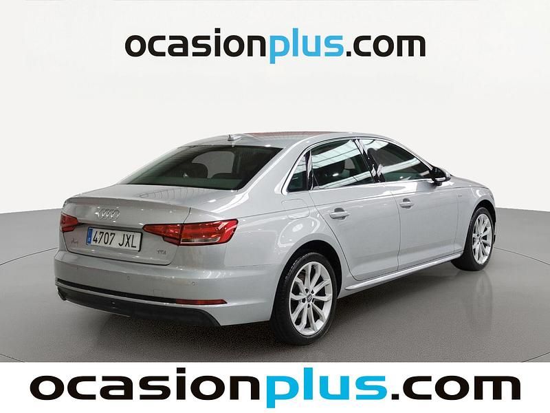 Usado Audi A4 S-Line 150 CV (110 kW) 2017 Gris Berlina