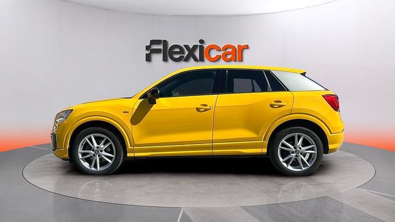 Usado Audi Q2 Design 150 CV (110 kW) 2017 Amarillo SUV