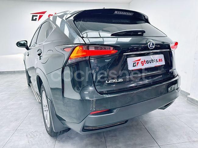 Usado Lexus NX300h Sport Line 197 CV (144 kW) 2016 Negro SUV