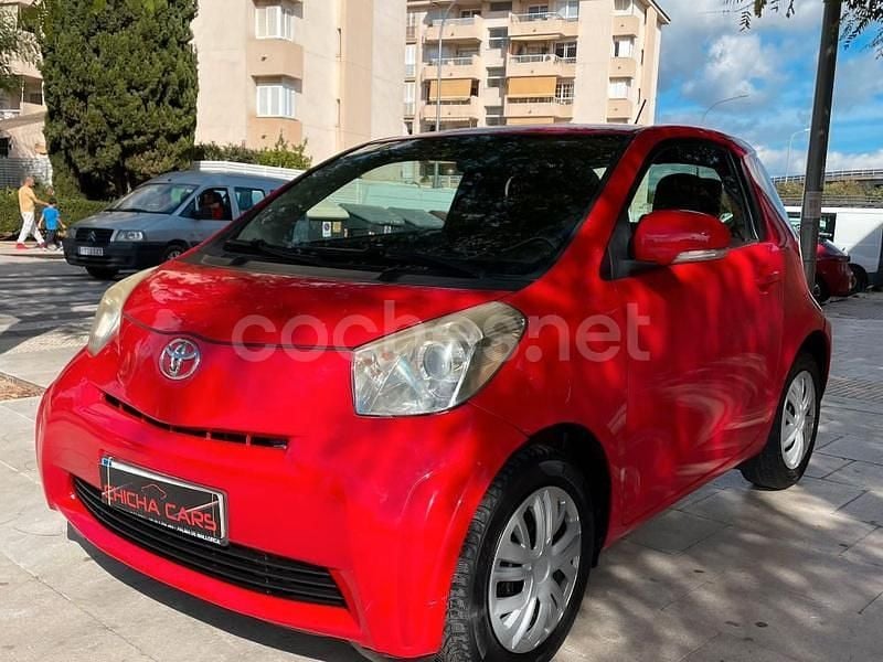 Rojo Usado 2010 Toyota iQ Utilitario | 4950 € - Imagen 1/4