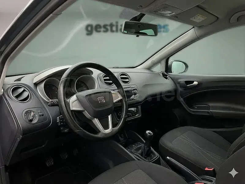 Usado Seat Ibiza ST Copa 105 CV (77 kW) 2012 Beige Familiar