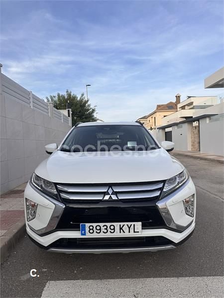 Blanco Usado 2019 Mitsubishi Eclipse Cross Motion SUV | 16.800 € (Precio justo) - Imagen 1/4