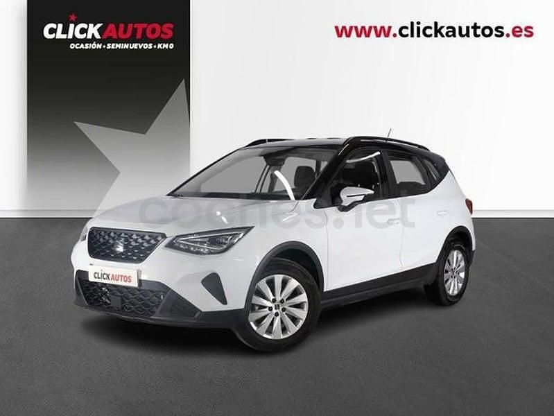 Usado Seat Arona Style 110 CV (80 kW) 2022 Blanco SUV