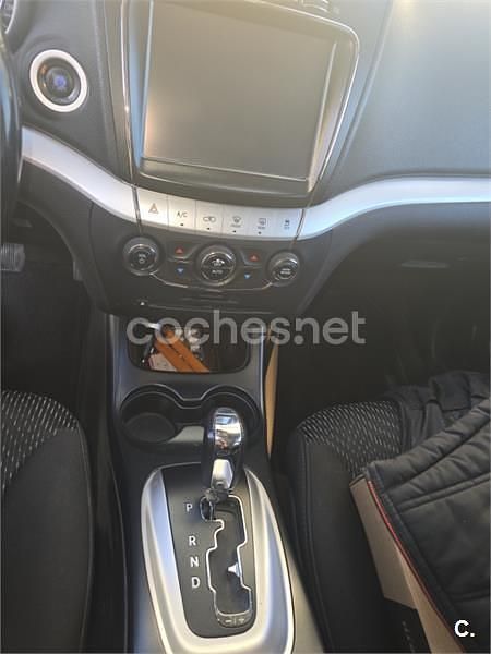 Usado Fiat Freemont Cross 170 CV (125 kW) 2014 Blanco SUV