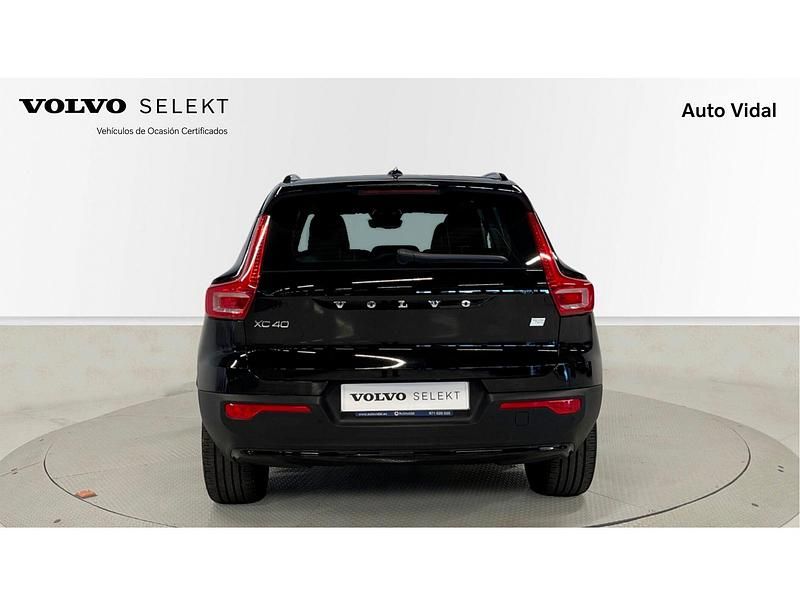 Usado Volvo XC40 Ultimate 300 kW (408 CV) 2022 Negro SUV
