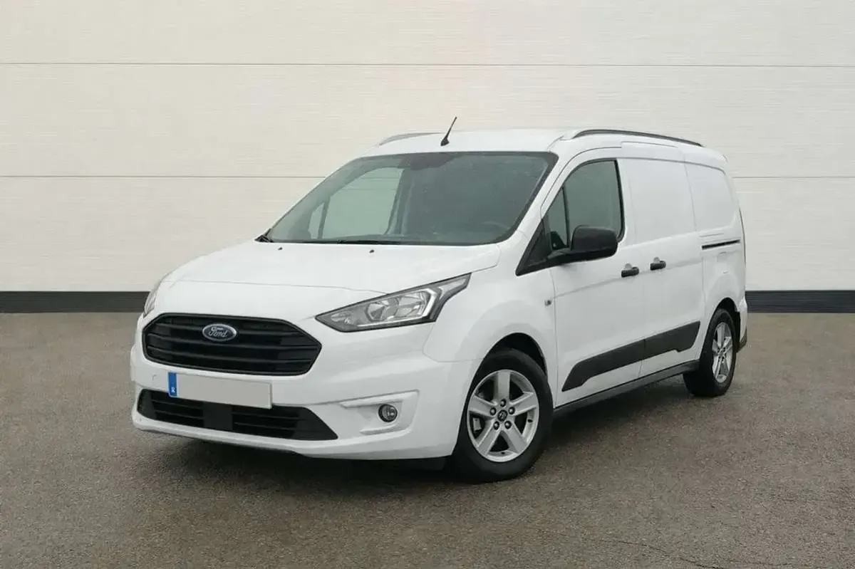 Usado Ford Transit Trend 101 CV (74 kW) 2021 Blanco Van