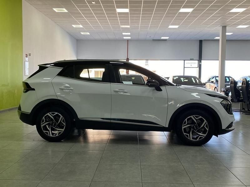 Usado Kia Sportage 136 CV (100 kW) 2023 Blanco SUV