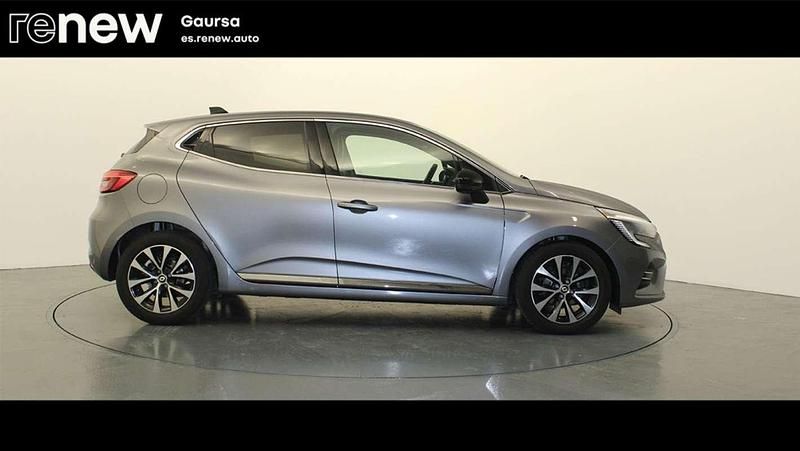 Usado Renault Clio V Techno 101 CV (74 kW) 2023 Gris Berlina
