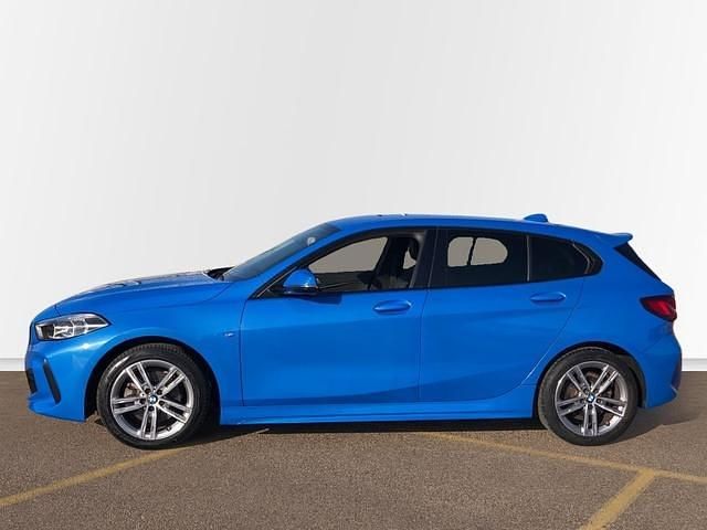Usado BMW 118 Comfort Edition 140 CV (102 kW) 2023 Utilitario