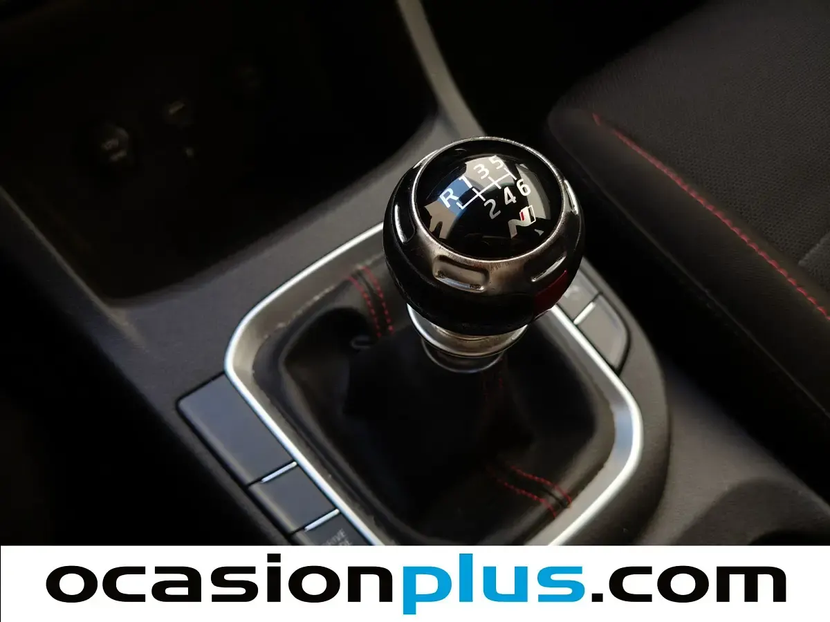 Usado Hyundai i30 N Line 160 CV (117 kW) 2021 Gris Utilitario