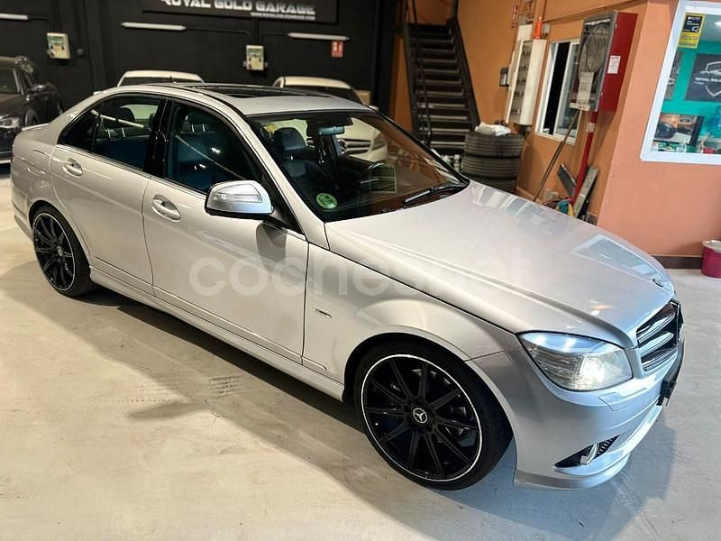 Usado Mercedes C350 Avantgarde 272 CV (200 kW) 2007 Gris / plata Berlina