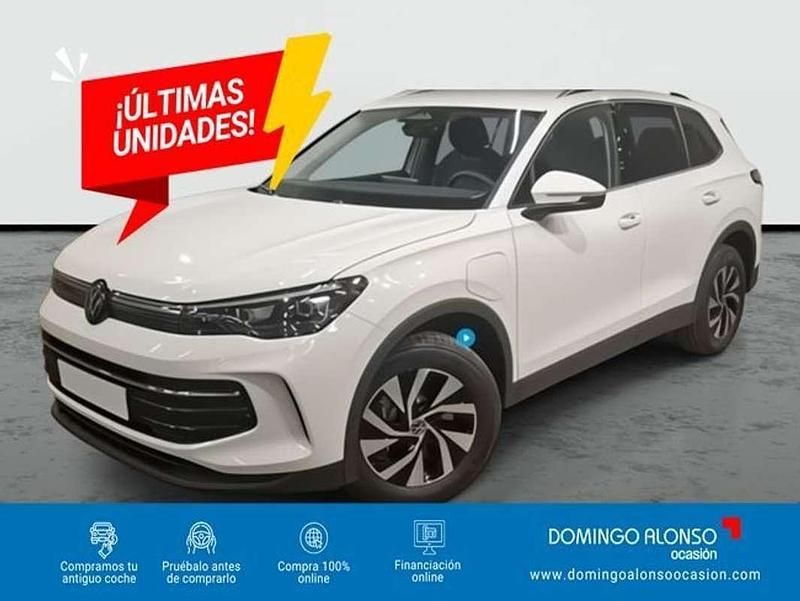 Usado VW Tiguan 204 CV (150 kW) 2025 Blanco SUV