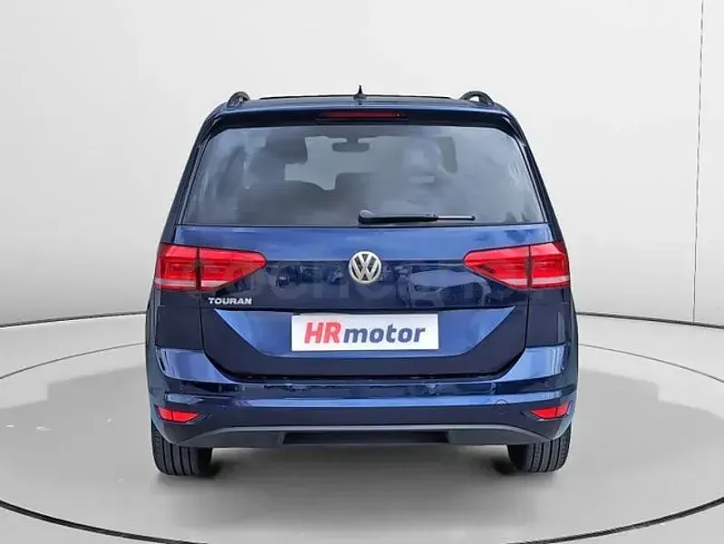 Usado VW Touran Edition 115 CV (84 kW) 2019 Azul Monovolumen
