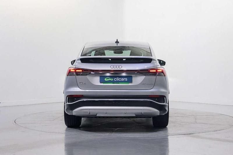 Usado Audi Q4 Sportback e-tron Advanced Plus 150 kW (204 CV) 2022 Plateado SUV