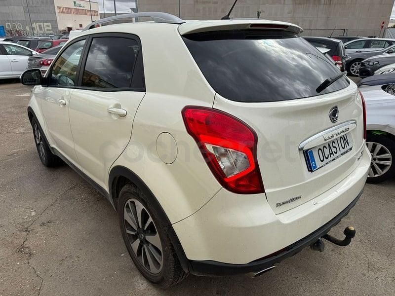 Usado Ssangyong (KGM) Korando Limited 175 CV (128 kW) 2014 Blanco SUV