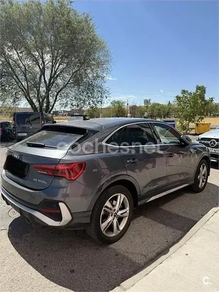 Usado Audi Q3 Sportback S-Line 150 CV (110 kW) 2024 Gris / plata SUV