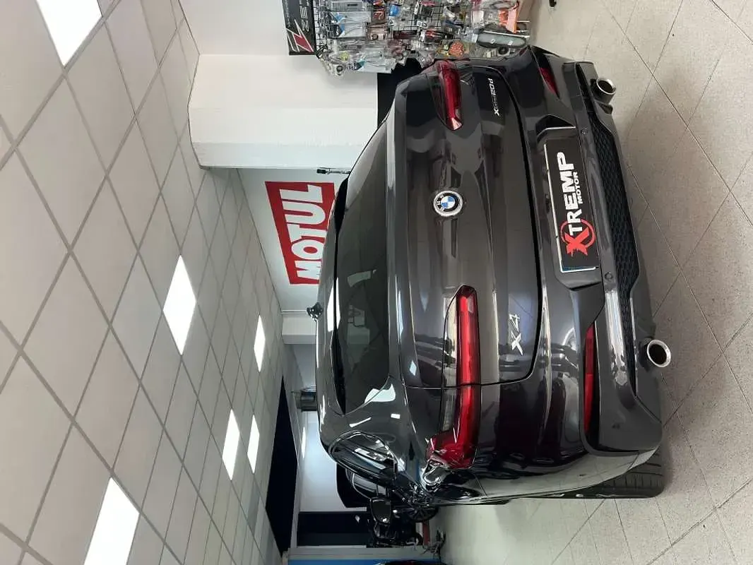 Usado BMW X4 M Sport 190 CV (139 kW) 2021 Gris SUV