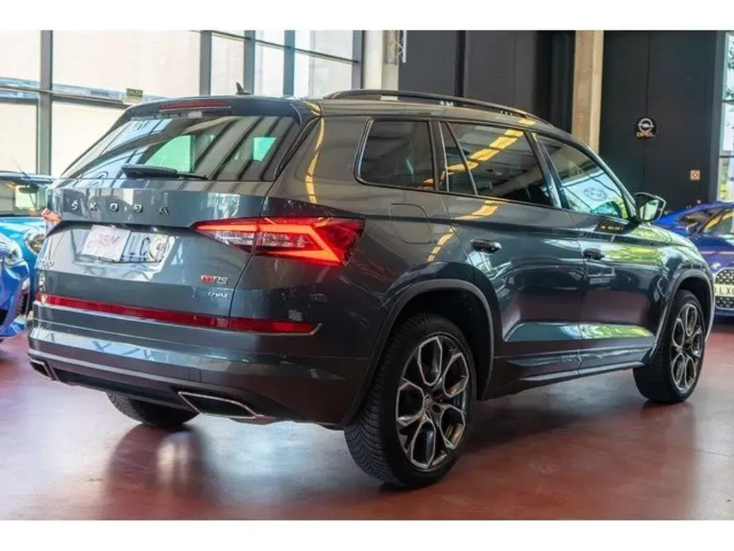 Usado Skoda Kodiaq RS 239 CV (175 kW) 2019 Gris SUV