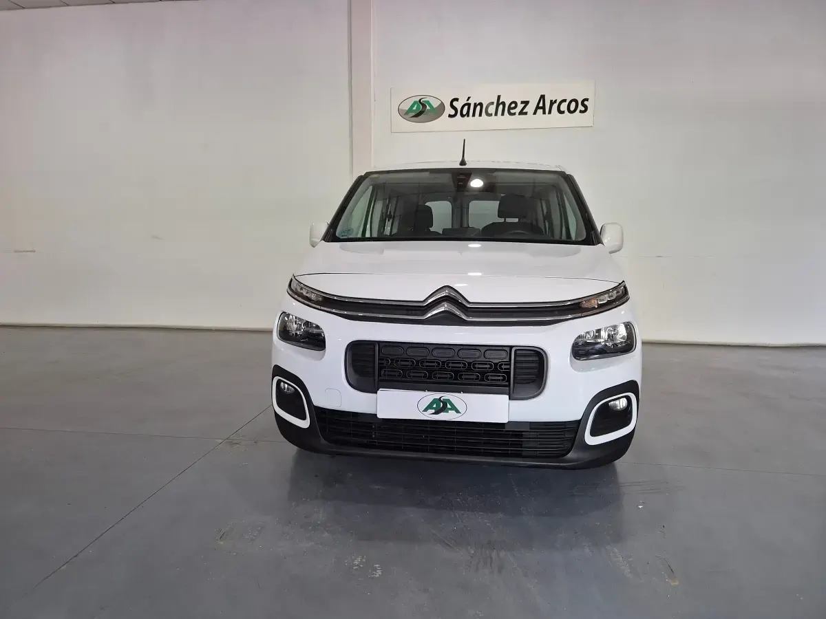 Usado Citroën Berlingo 102 CV (75 kW) 2020 Blanco Monovolumen