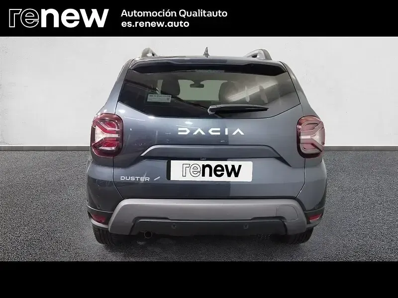 Usado Dacia Duster Journey 100 CV (73 kW) 2023 Gris SUV