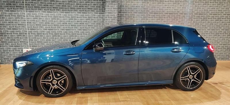 Usado Mercedes A200 Advanced 150 CV (110 kW) 2023 Azul Utilitario