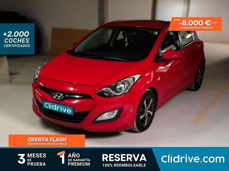 Rojo Usado 2013 Hyundai i30 Utilitario | 5890 € (Super precio) - Imagen 1/3