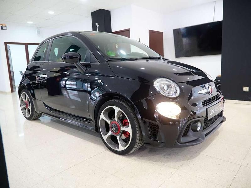 Usado Abarth 595 145 CV (106 kW) 2017 Negro Utilitario