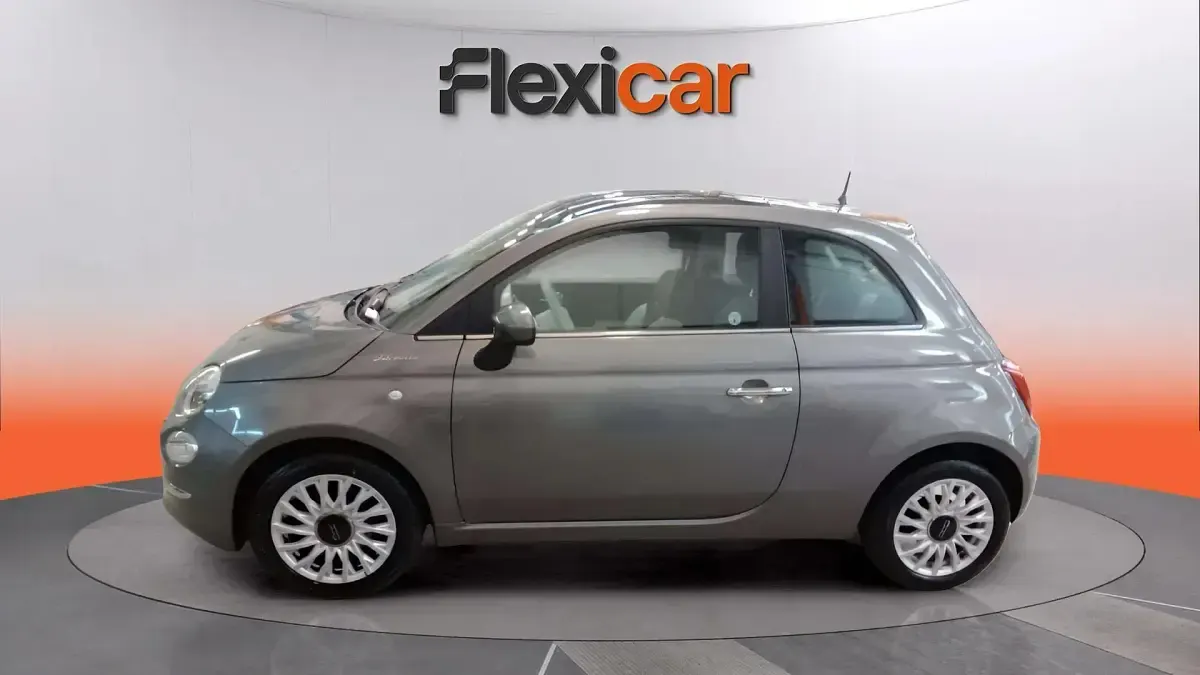 Usado Fiat 500 Dolcevita 71 CV (52 kW) 2023 Gris Berlina