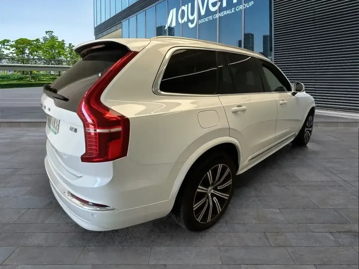 Usado Volvo XC90 Plus 250 CV (183 kW) 2024 Blanco SUV
