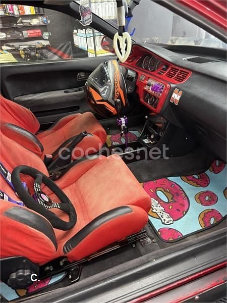 Usado Honda Civic 160 CV (117 kW) 2000 Rojo Berlina