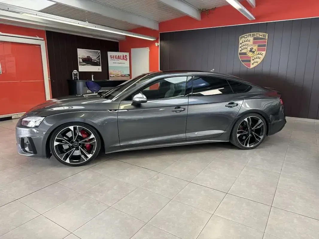 Usado Audi S5 Sportback Ambiente 347 CV (255 kW) 2020 Gris Utilitario