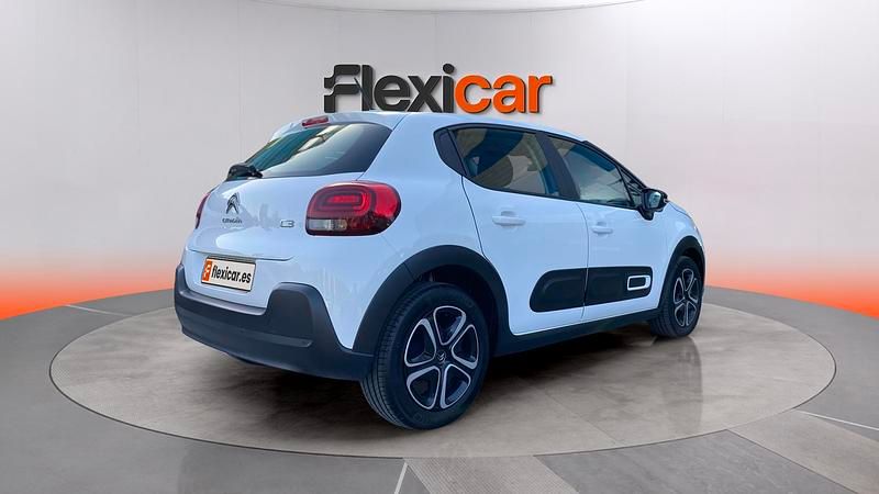 Usado Citroën C3 PureTech 101 HP (74 kW) 2024 Branco Sedan