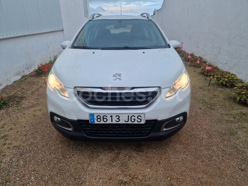 Blanco Usado 2015 Peugeot 2008 Active SUV | 8300 € (Precio justo) - Imagen 1/4