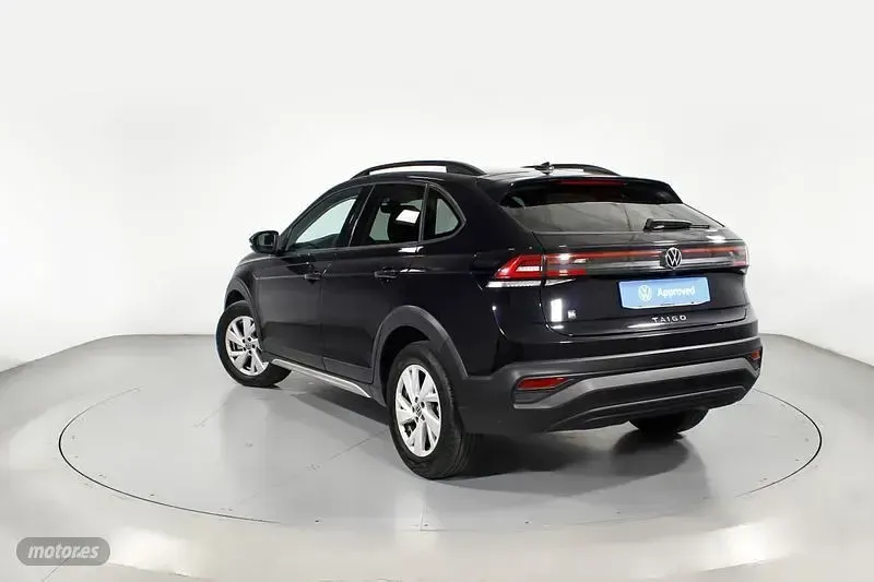 Usado VW Taigo Life 110 CV (80 kW) 2023 Negro SUV