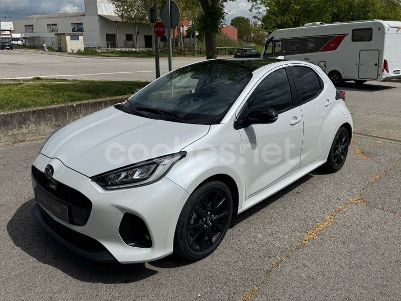 Gris / plata Usado 2024 Mazda 2 Homura-Line Berlina | 26.900 € (Caro) - Imagen 1/4